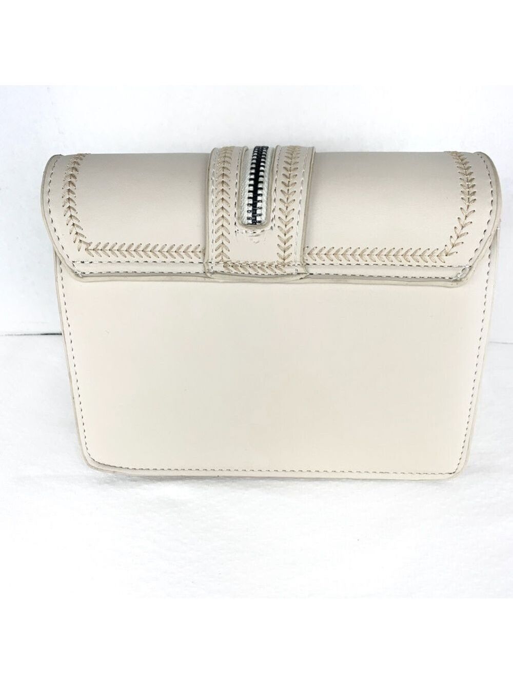new-fashion Faux Leather Flap Cover Crossbody Bag - Picture 4 of 9
